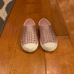 Sparkly pink Natives